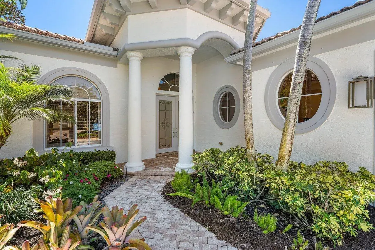 233 Porto Vecchio Way, Palm Beach Gardens FL 33418