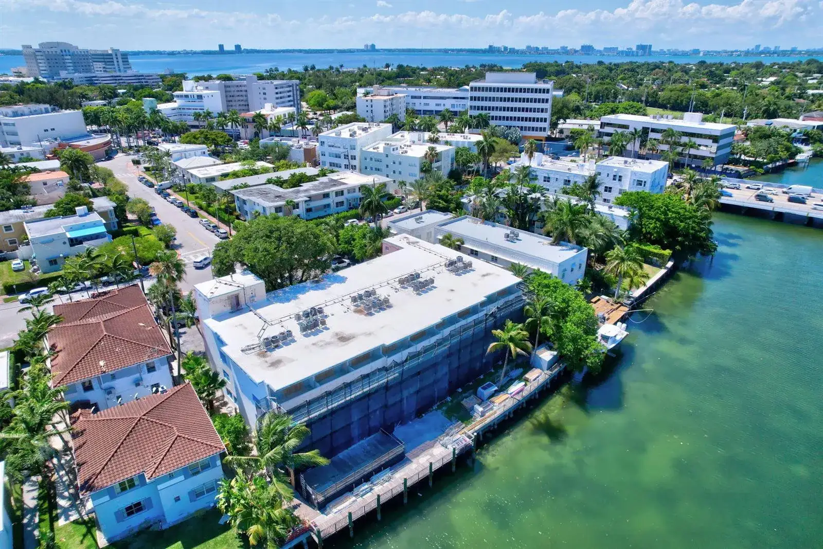 1 bedroom 1 bath Residential for sale at 4011 N Meridian Avenue # 32, Miami Beach FL 33140