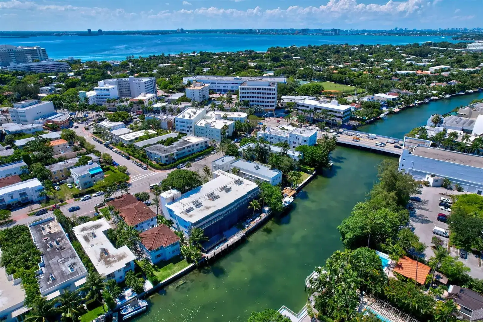 4011 N Meridian Avenue # 32, Miami Beach FL 33140 photo 2