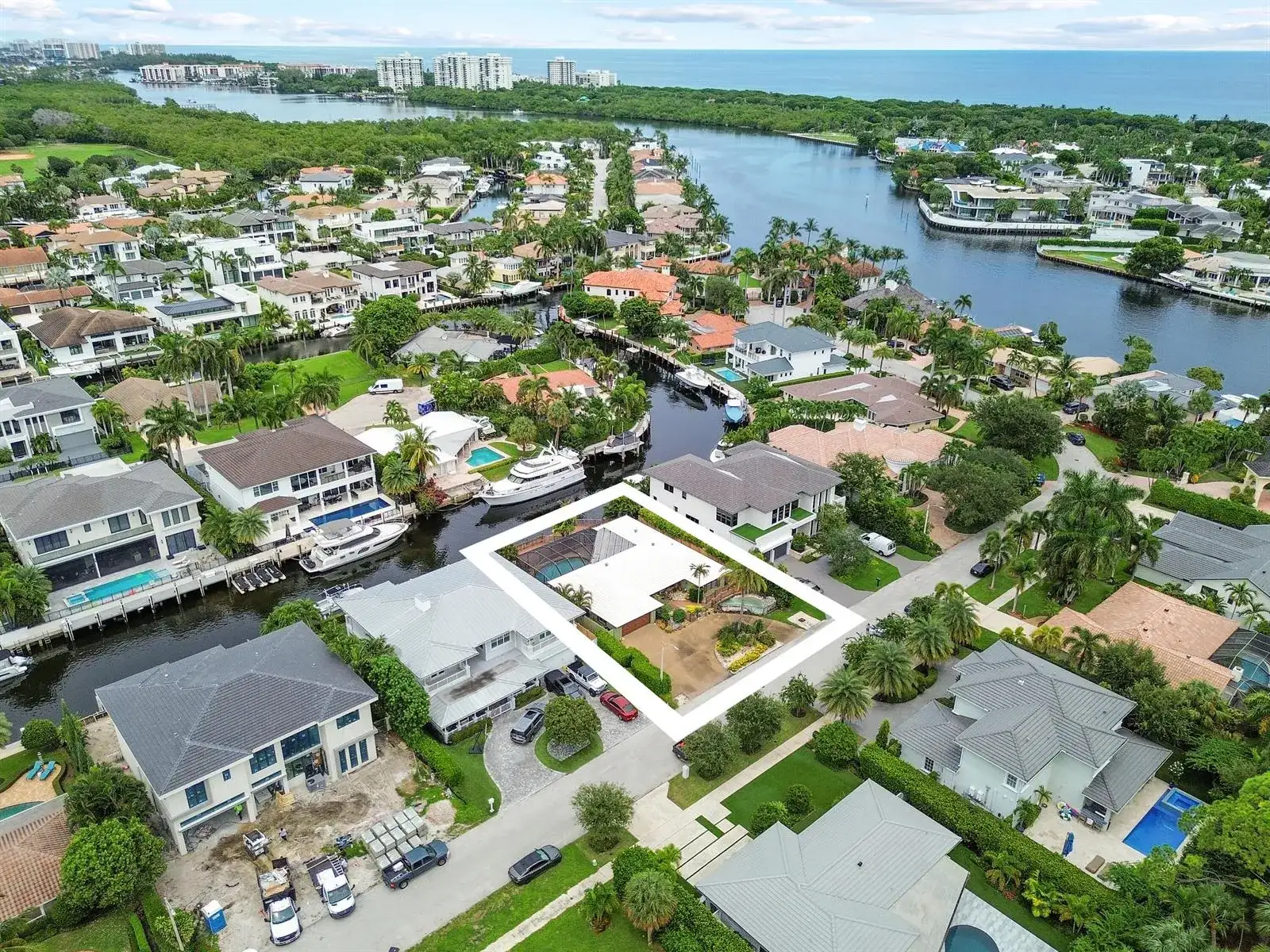 531 Silver Lane, Boca Raton FL 33432 photo 2