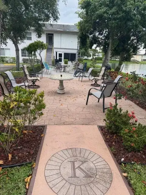 149 Stratford K, West Palm Beach FL 33417 photo 3