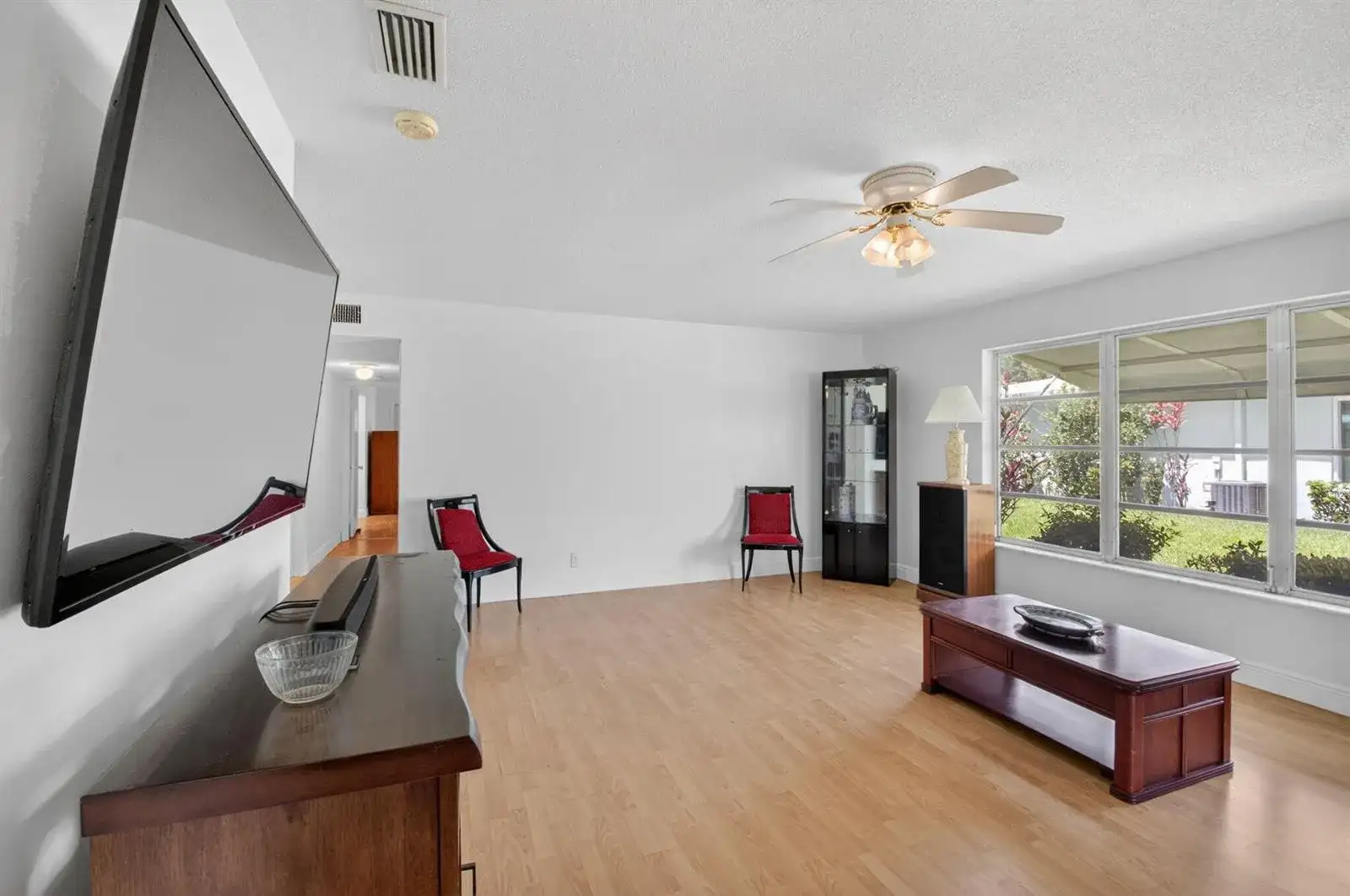 172 High Point Terrace W # D, Delray Beach FL 33445 photo 2