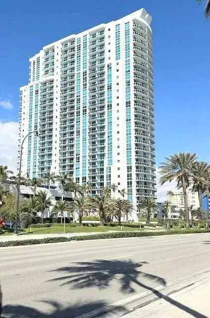 1945 S Ocean Drive # 701, Hallandale Beach FL 33009 photo 2
