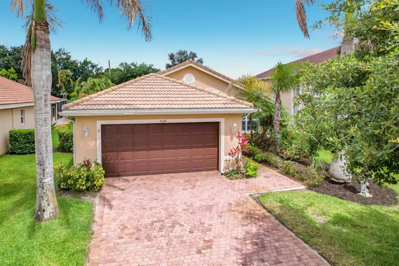 2045 Grey Falcon Circle SW, Vero Beach FL 32962