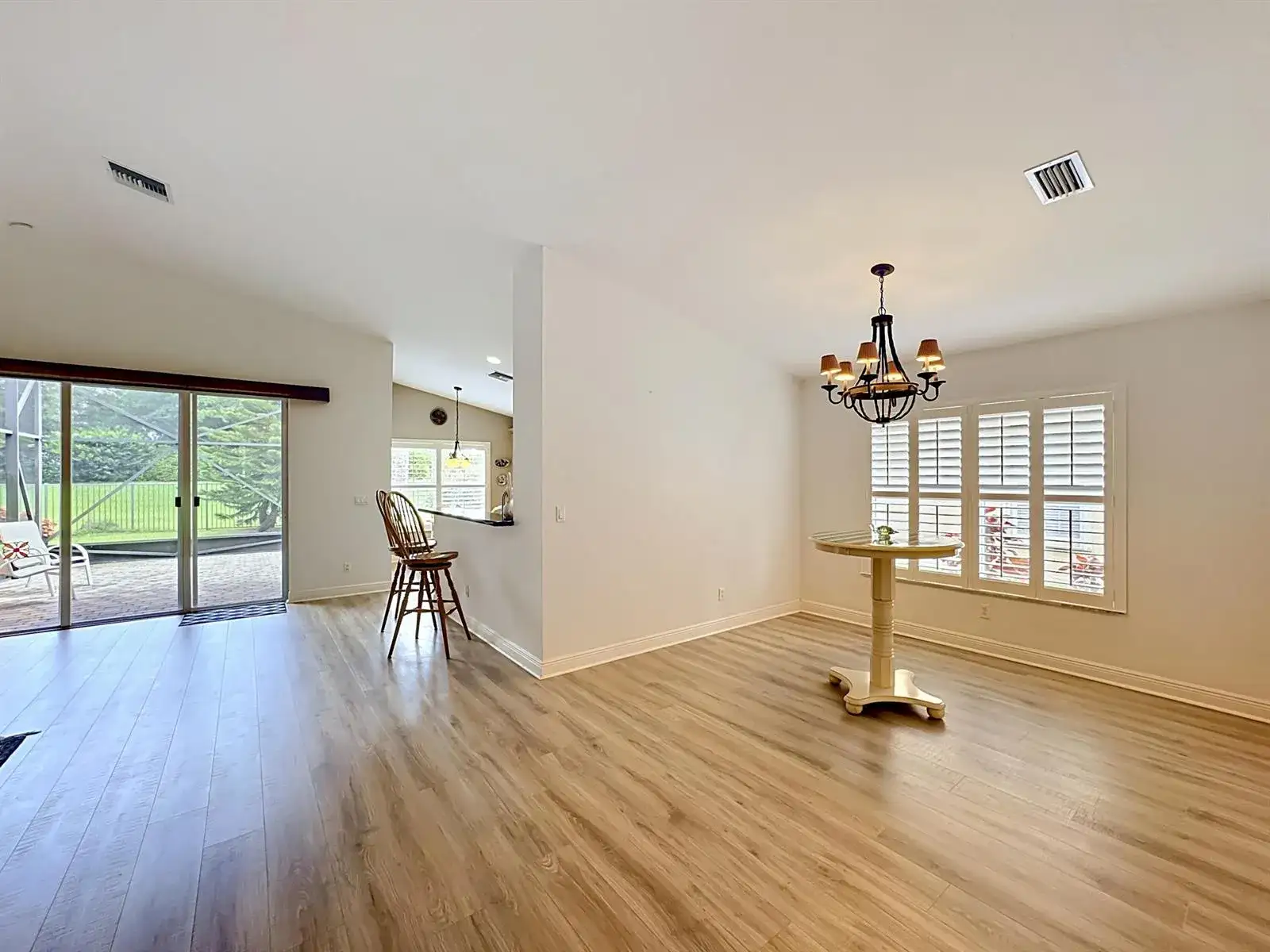 2045 Grey Falcon Circle SW, Vero Beach FL 32962 photo 5