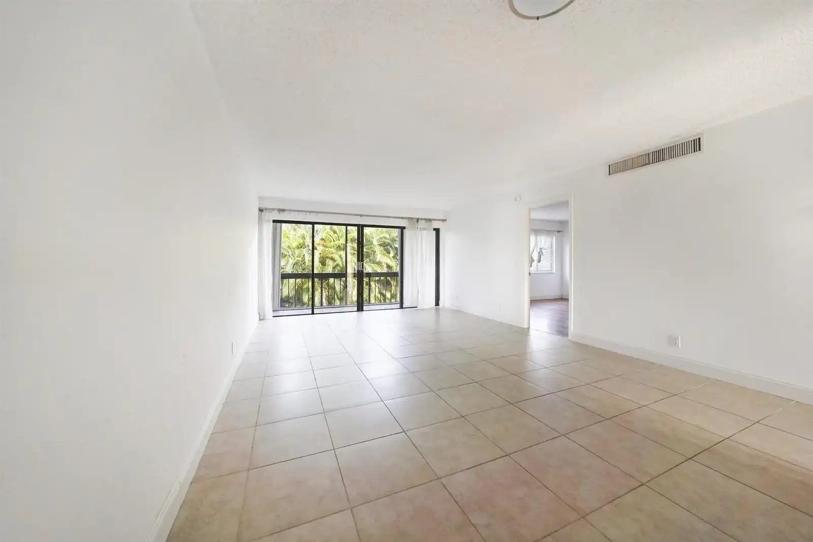 3050 Presidential Way # 205, West Palm Beach FL 33401 photo 3