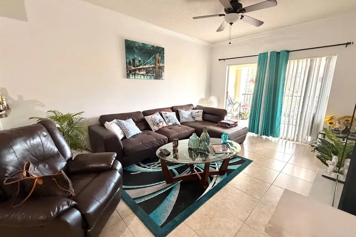 6020 W Sample Road # 303, Coral Springs FL 33067