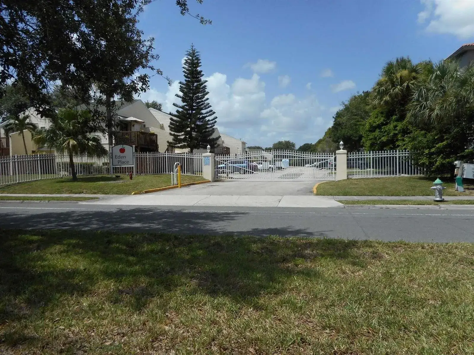 639 Executive Center Drive # 208, West Palm Beach FL 33401