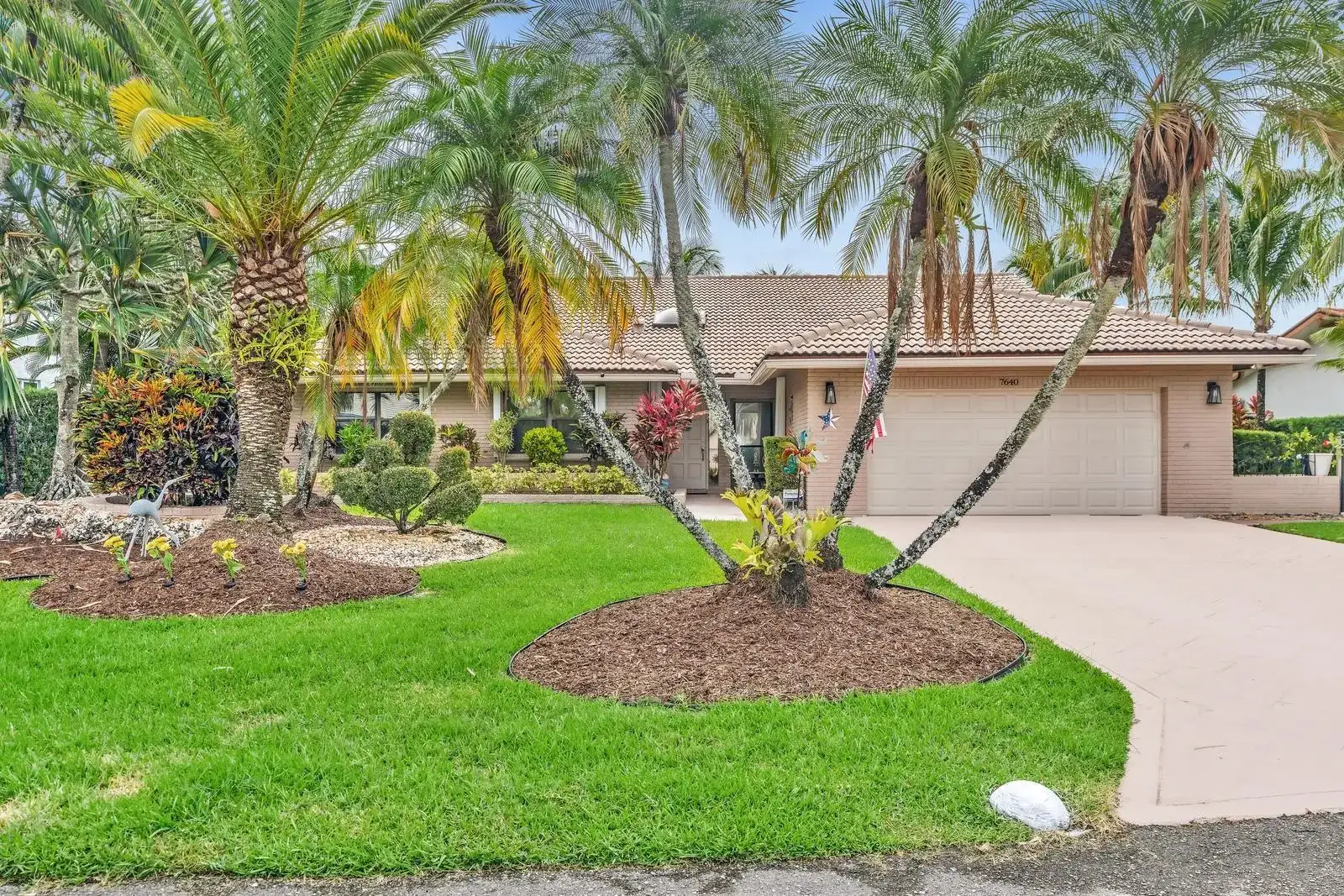 7640 NW 87th Avenue, Tamarac FL 33321 photo 2