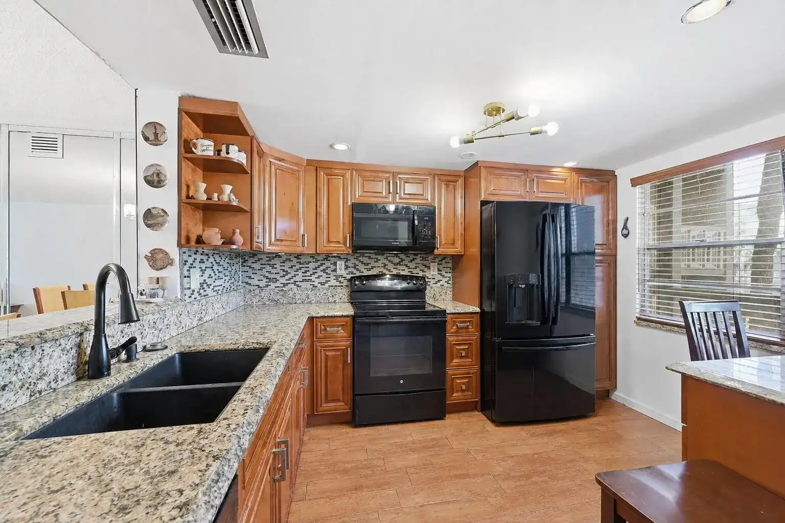 3005 Portofino Isle # M2, Coconut Creek FL 33066