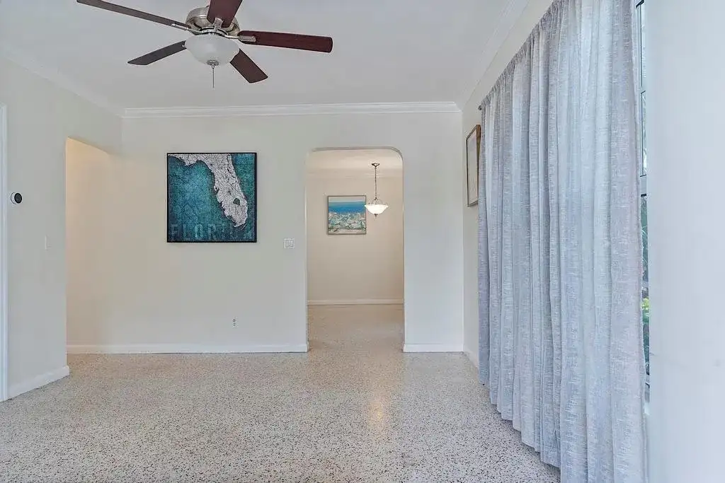 802 N J Street, FL 33460 photo 5