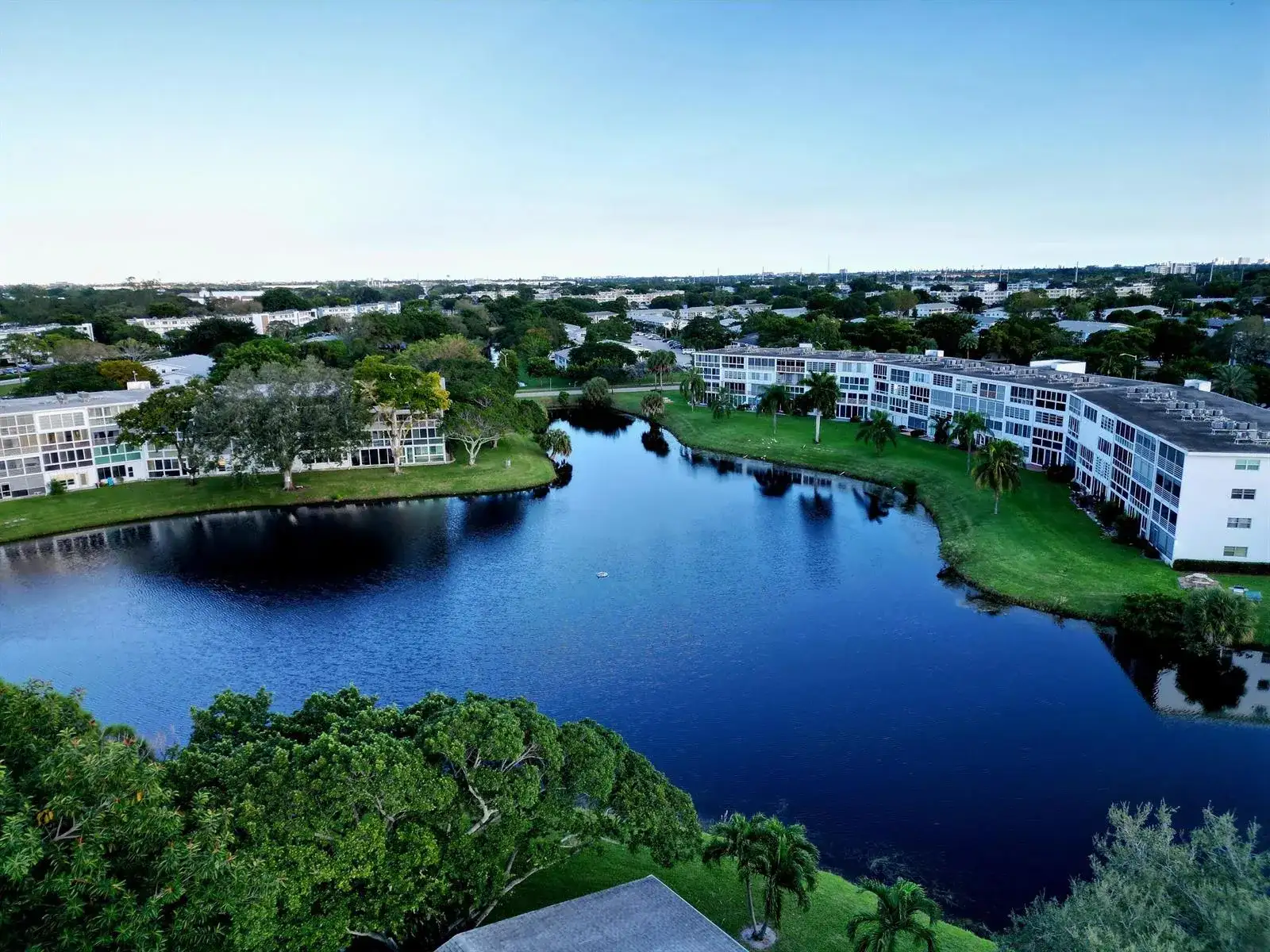 144 Tilford G Place # 144, Deerfield Beach FL 33442 photo 2