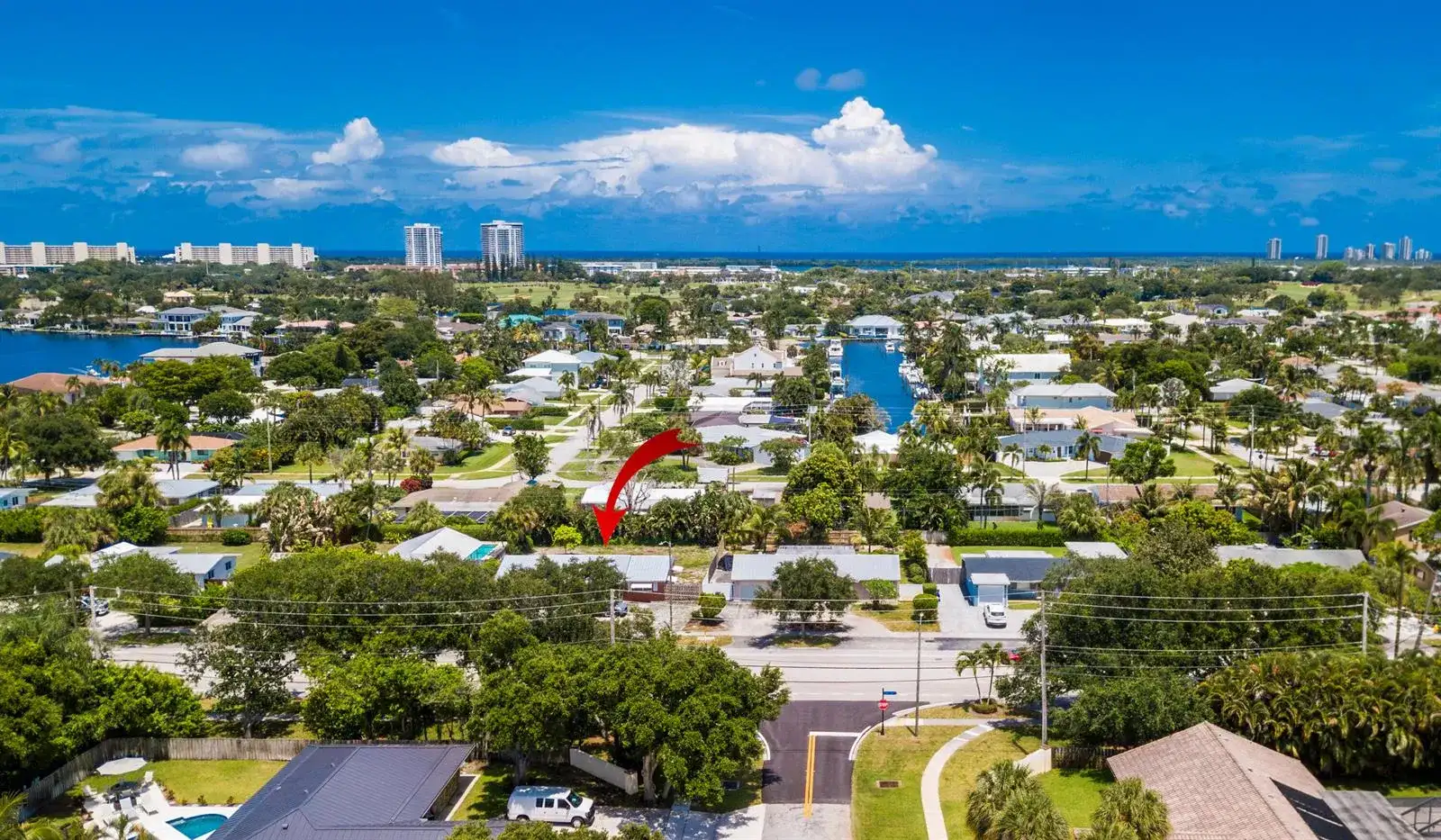 928 Prosperity Farms Road, North Palm Beach FL 33408 photo 2