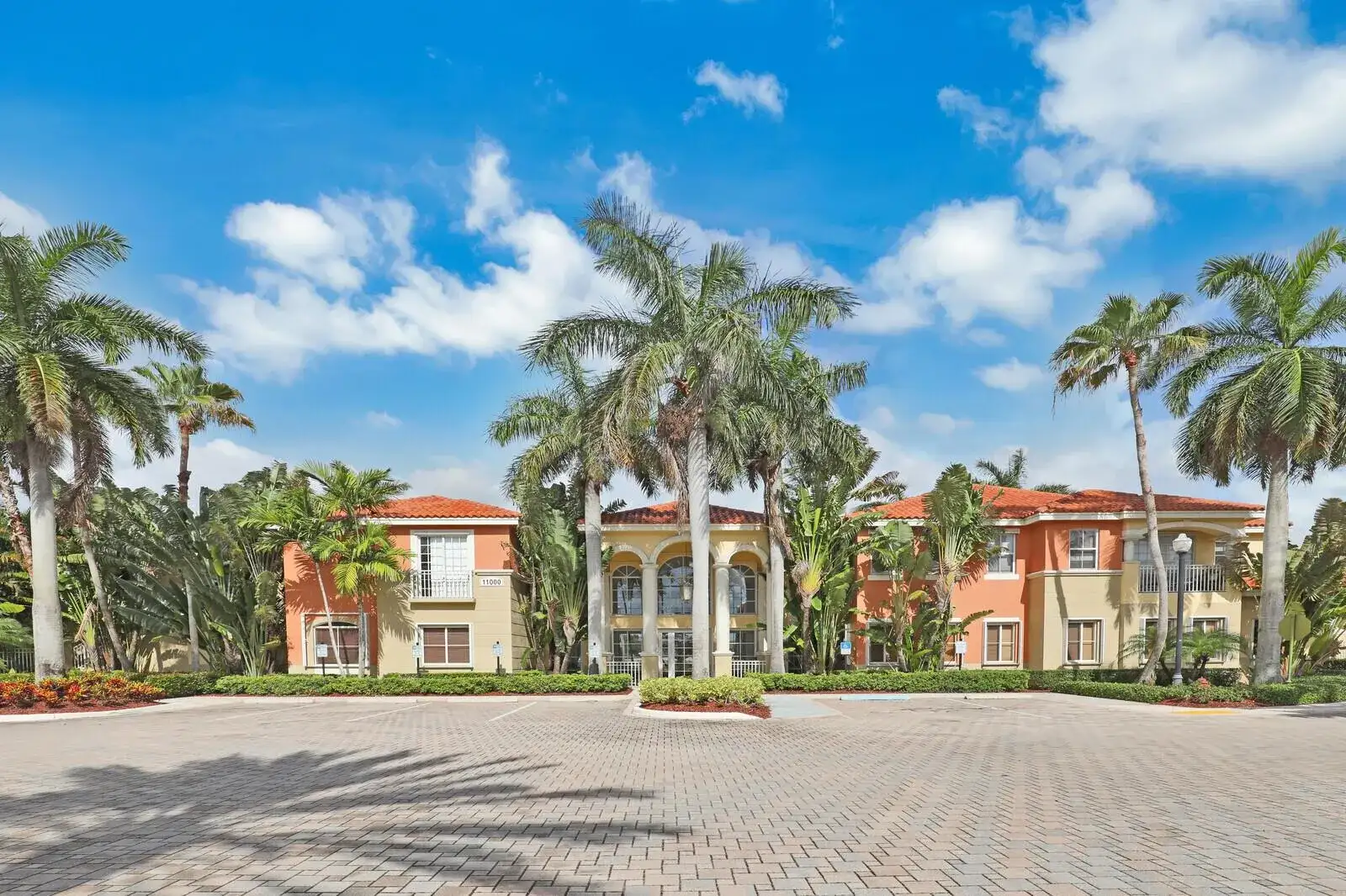 11032 Legacy Drive # 104, Palm Beach Gardens FL 33410 photo 2
