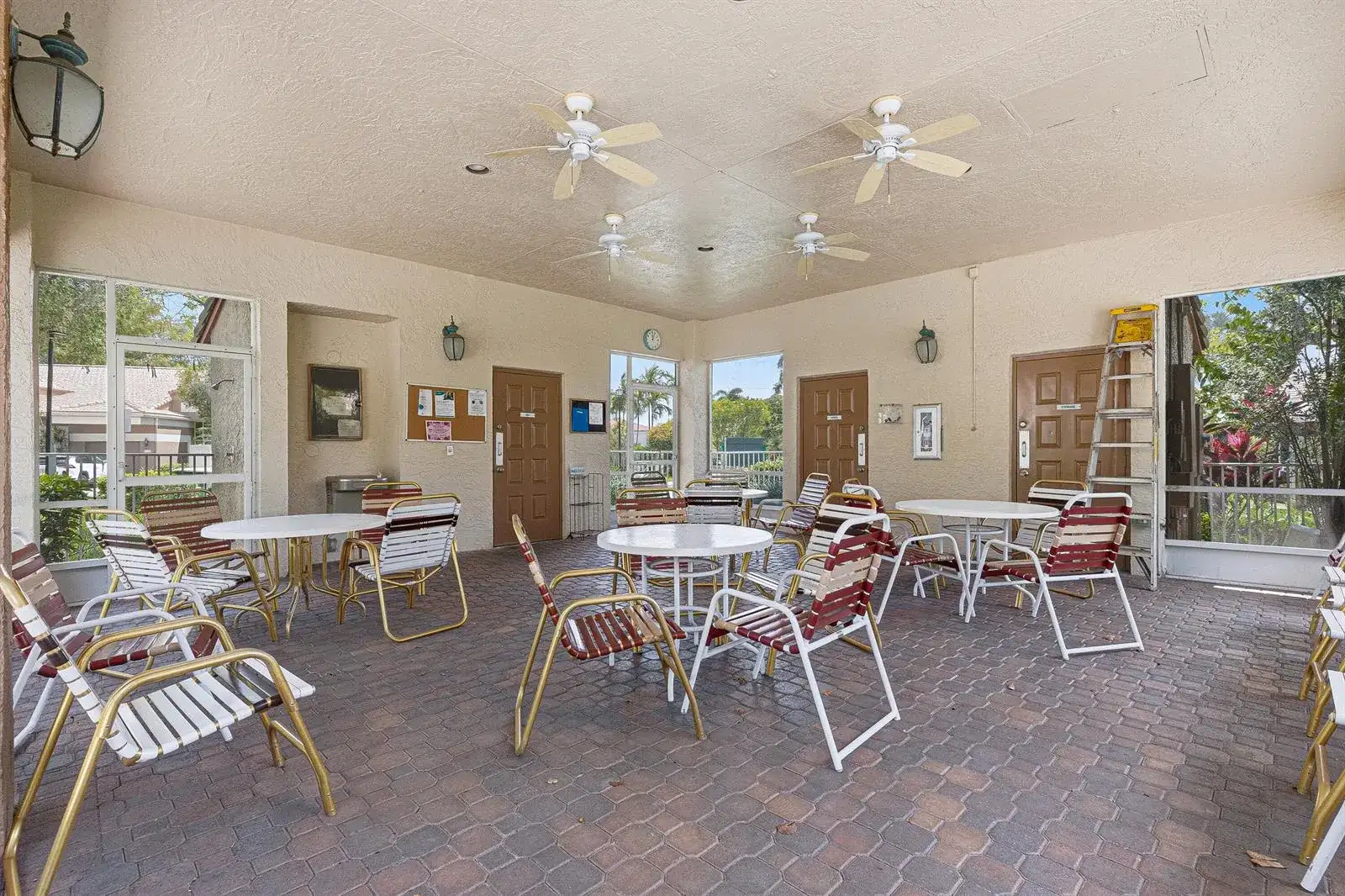 10168 Lombardy Drive, Tamarac FL 33321 photo 3