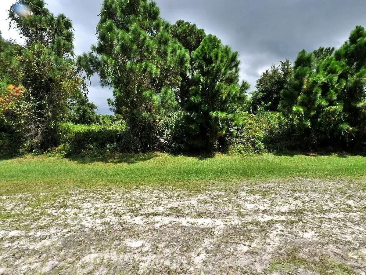 3349 SW Port St Lucie Street, Port St. Lucie FL 34953