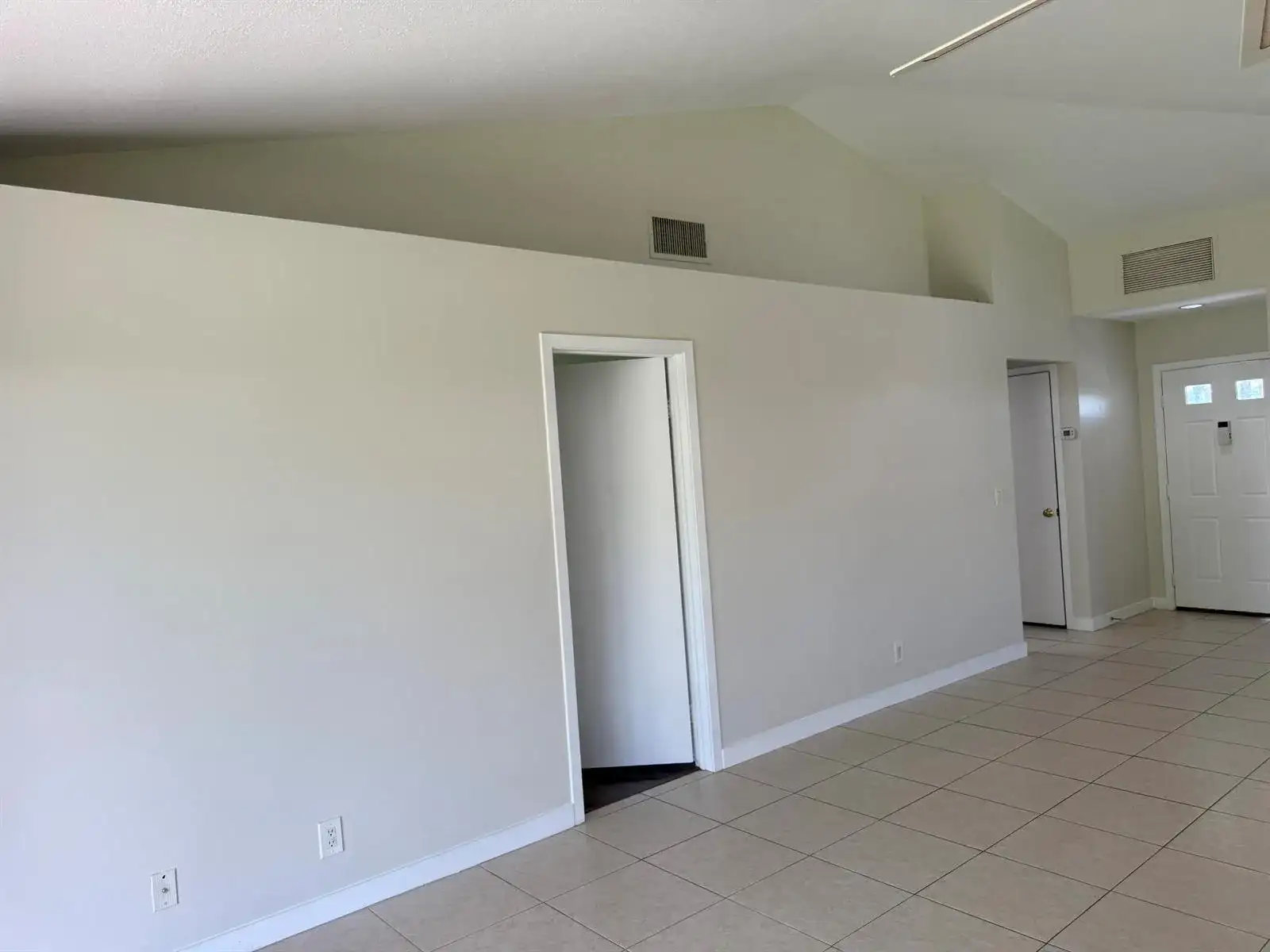 112 Club Drive, Palm Beach Gardens FL 33418 photo 4