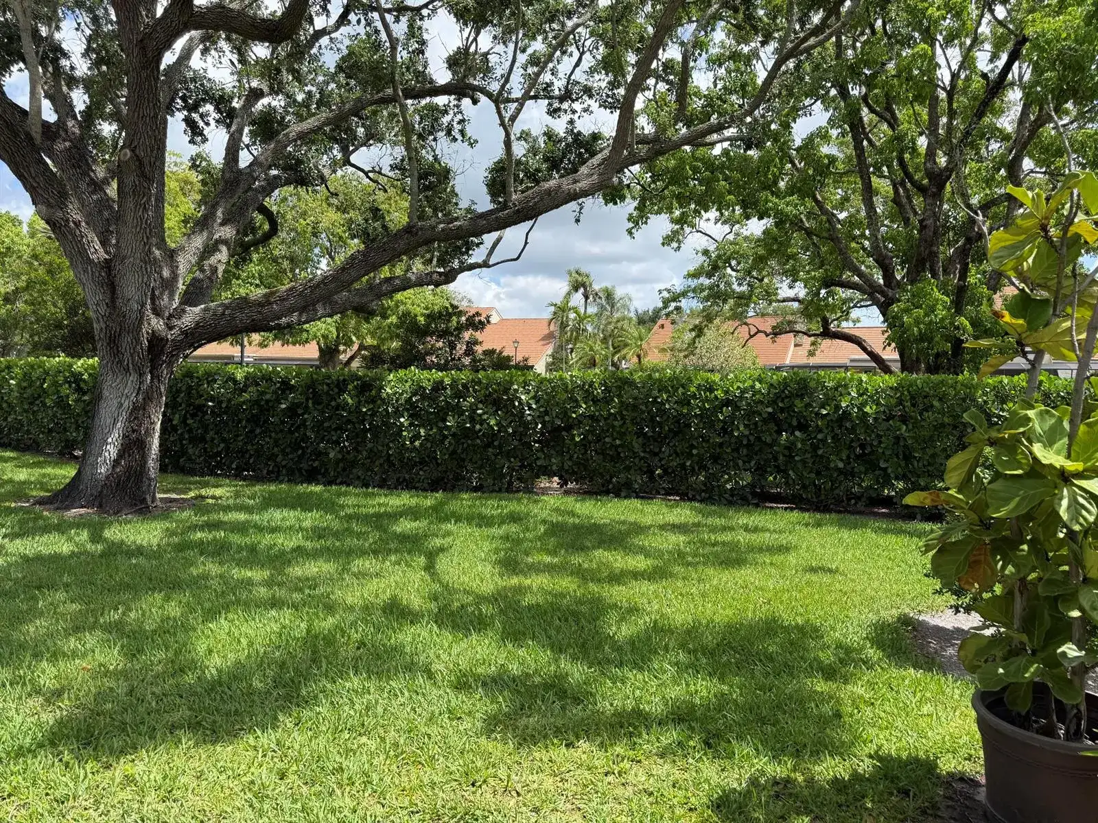 112 Club Drive, Palm Beach Gardens FL 33418 photo 5