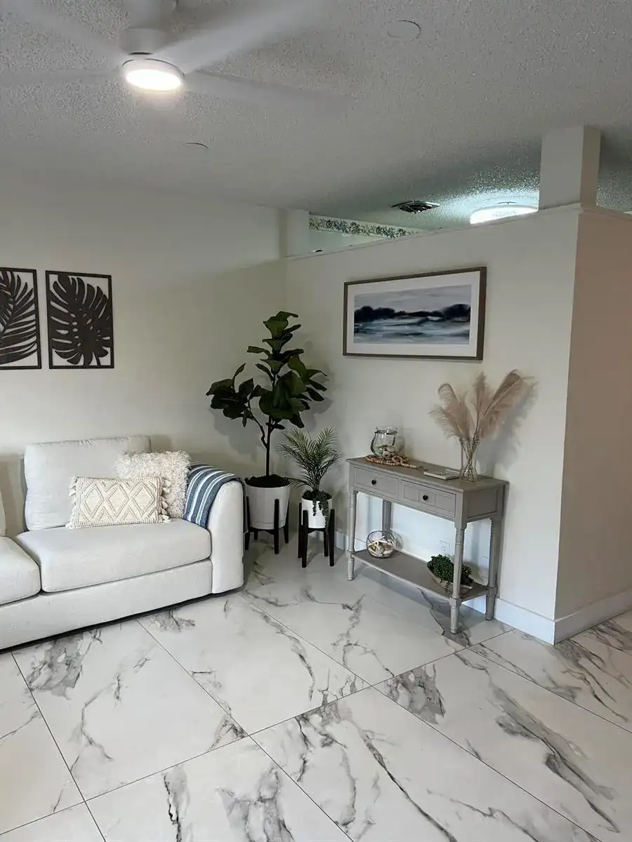 900 SW 10th Terrace # S20, Hallandale Beach FL 33009 photo 4