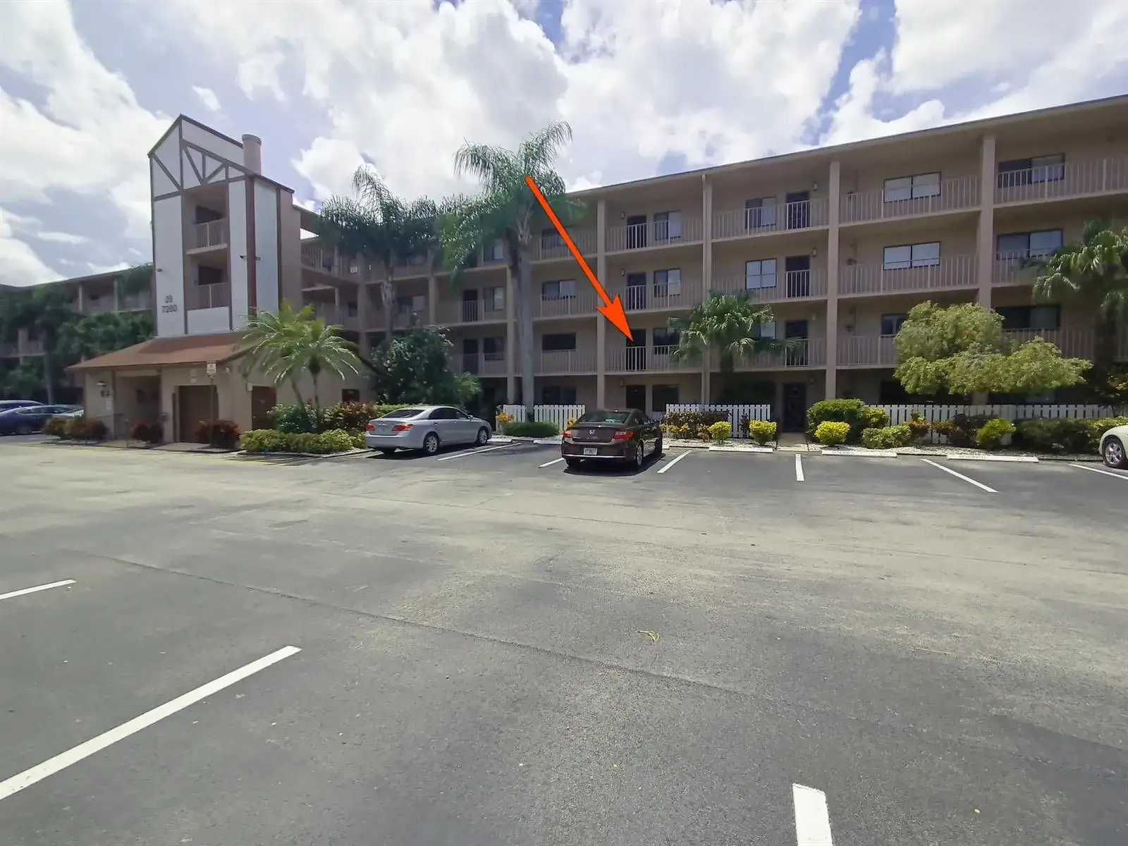 7280 Amberly Lane # 207, Delray Beach FL 33446 photo 2