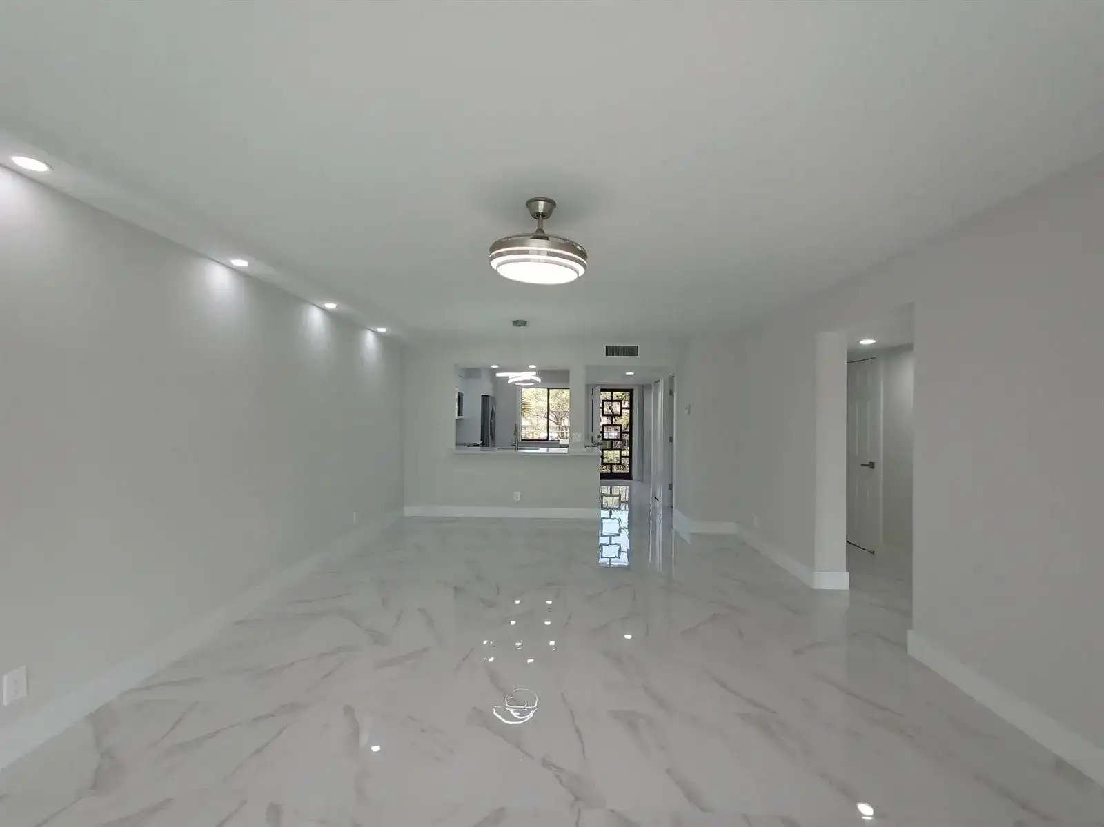 7280 Amberly Lane # 207, Delray Beach FL 33446 photo 5
