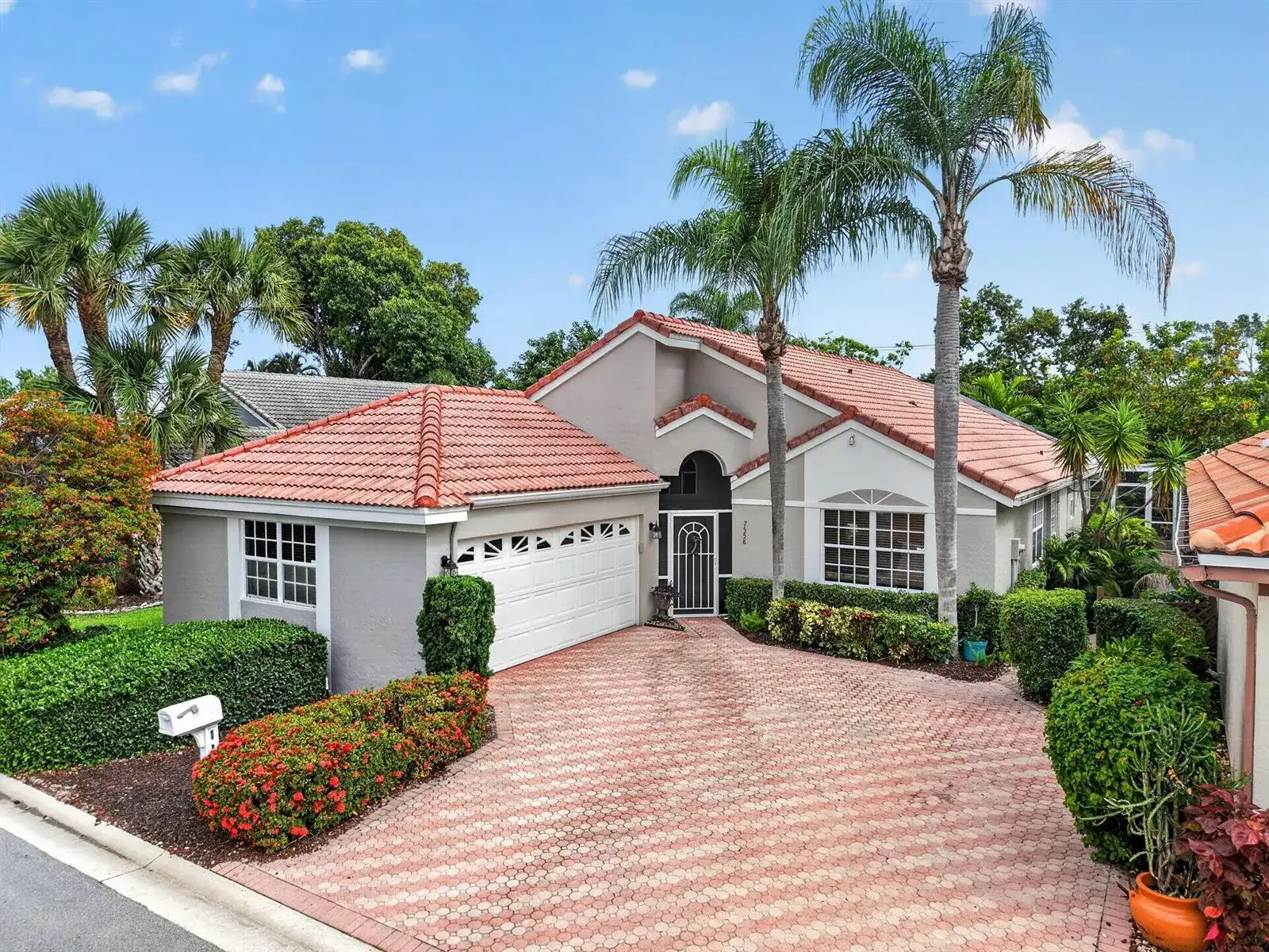 7558 Ironbridge Circle, Delray Beach FL 33446 photo 2