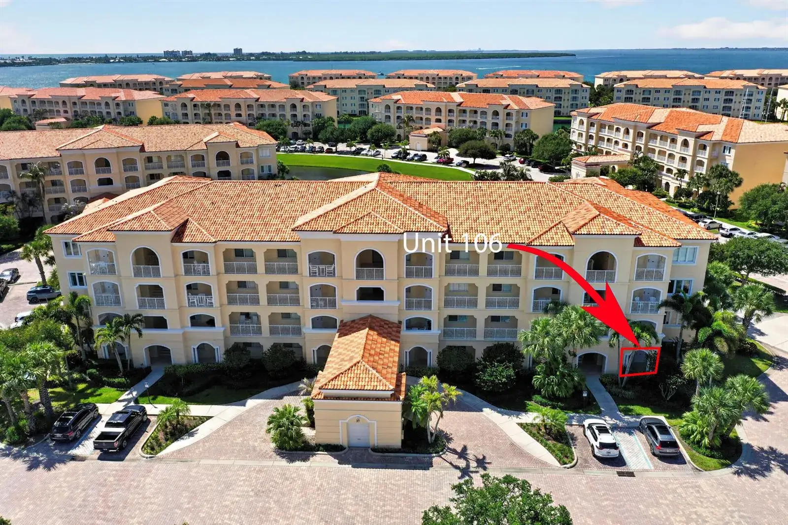 37 E Harbour Isle Dr Drive E # 106, Fort Pierce FL 34949