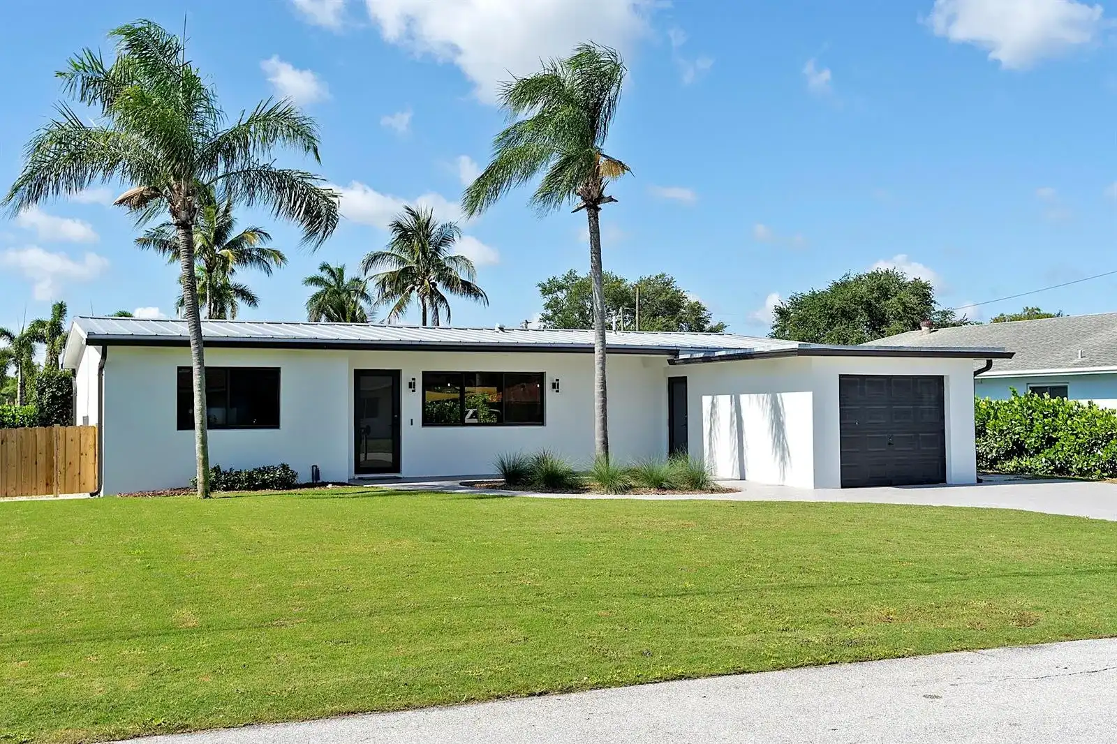 1510 Carandis Circle, Lake Clarke Shores FL 33406