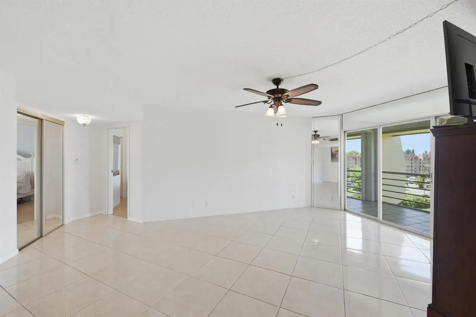 3836 Via Poinciana # 603, FL 33467 photo 5