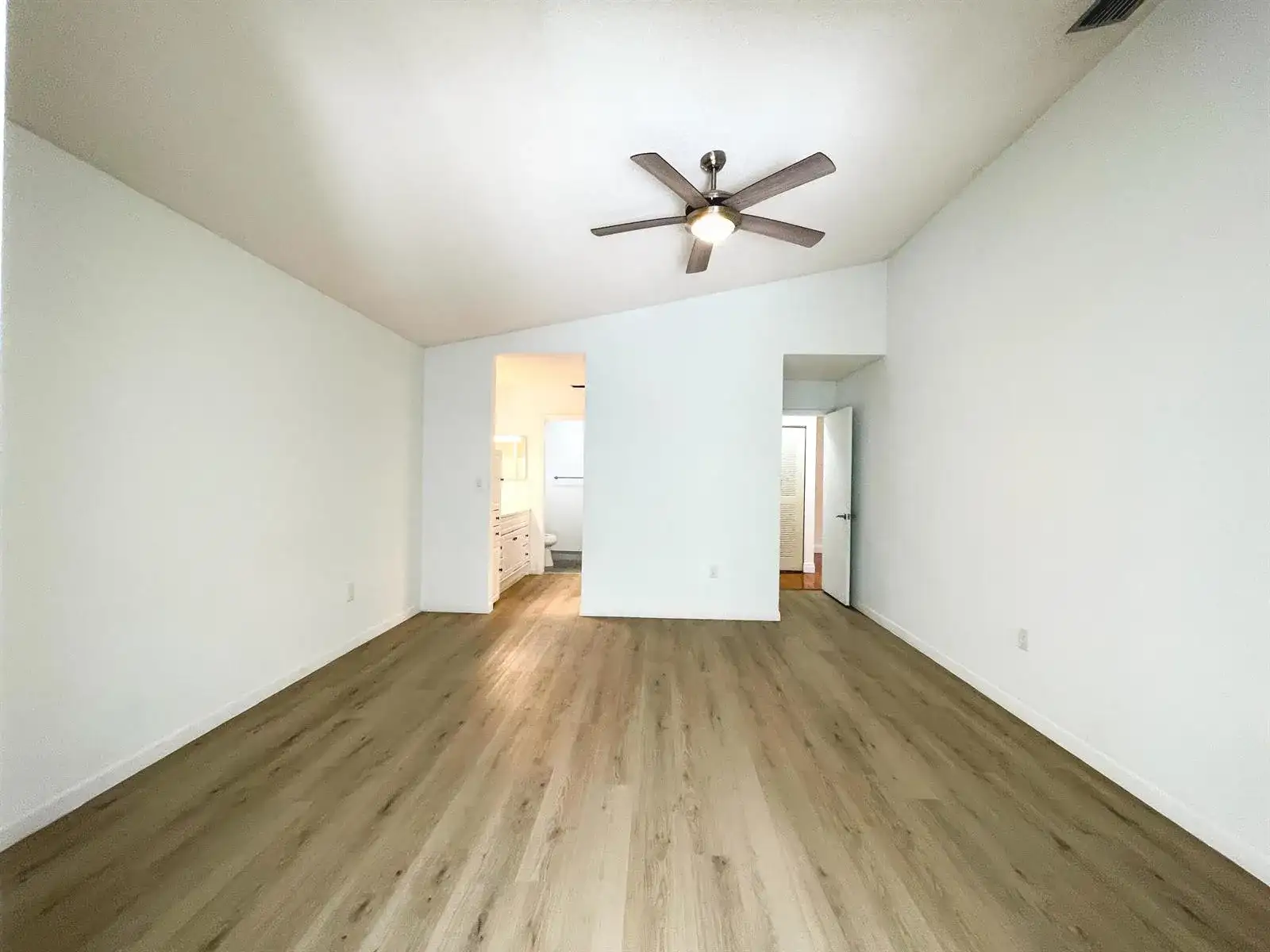 5851 Bristol Lane, Davie FL 33331 photo 5