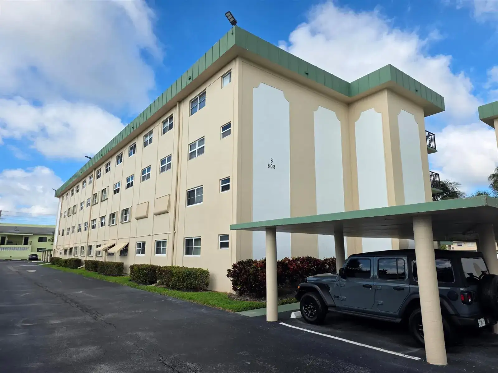 808 SE 7th Street # 101, Deerfield Beach FL 33441 photo 2