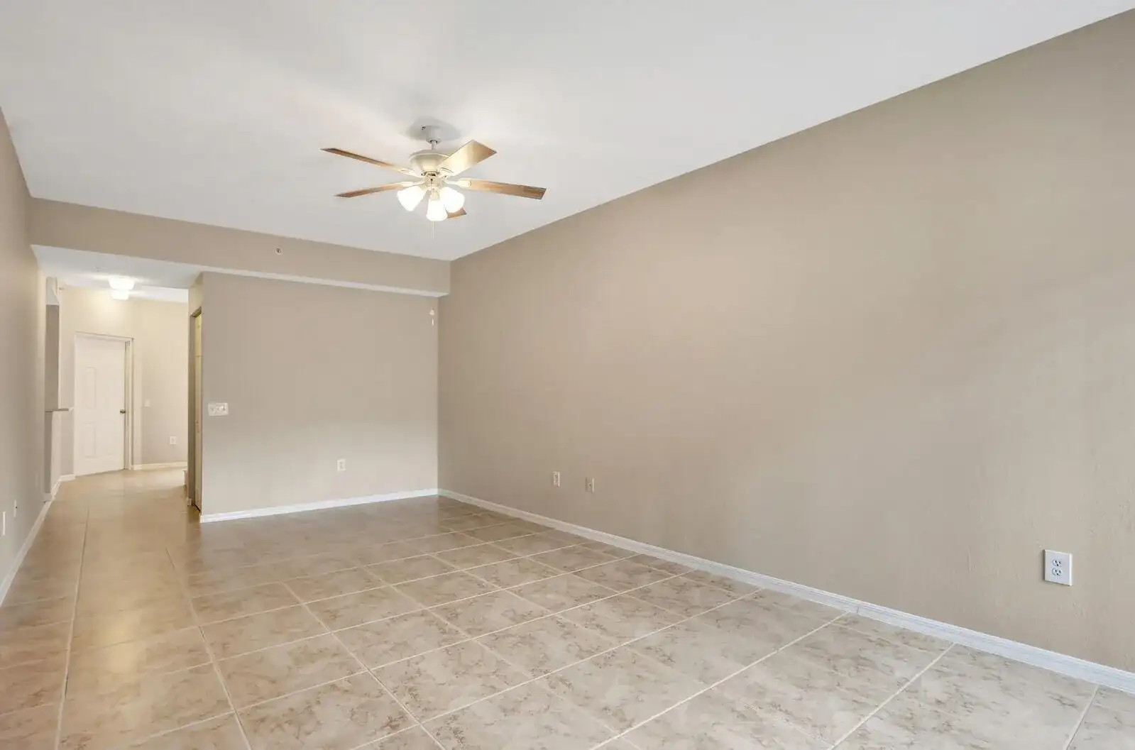 2804 Sarento Place # 113, Palm Beach Gardens FL 33410 photo 4