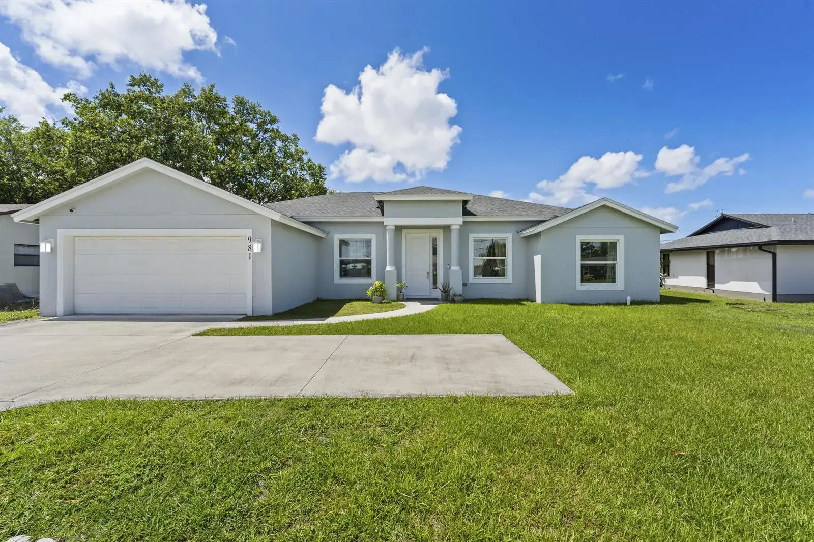 981 SW California Boulevard, Port St. Lucie FL 34953