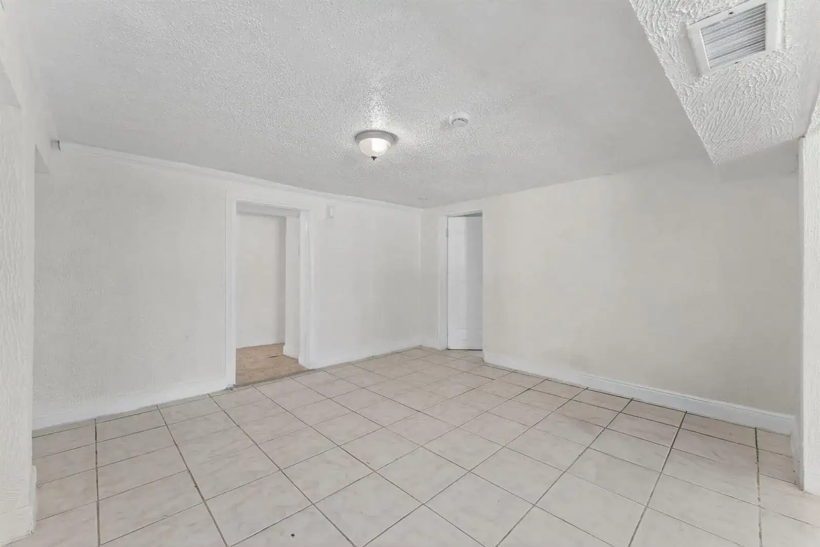 2917 NW 7th Court # 2917, Fort Lauderdale FL 33311 photo 4