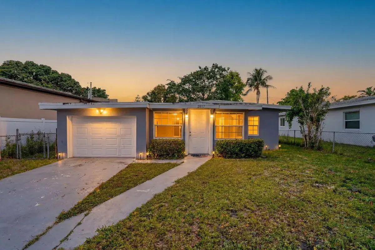 2917 NW 7th Court # 2917, Fort Lauderdale FL 33311
