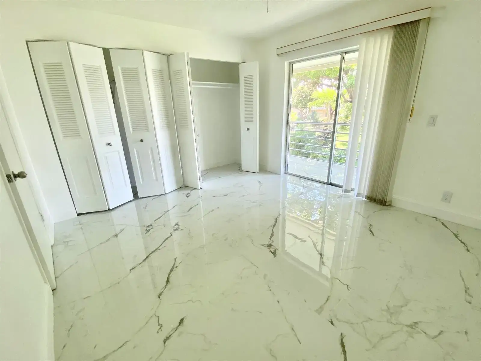 341 Windsor O, West Palm Beach FL 33417 photo 4