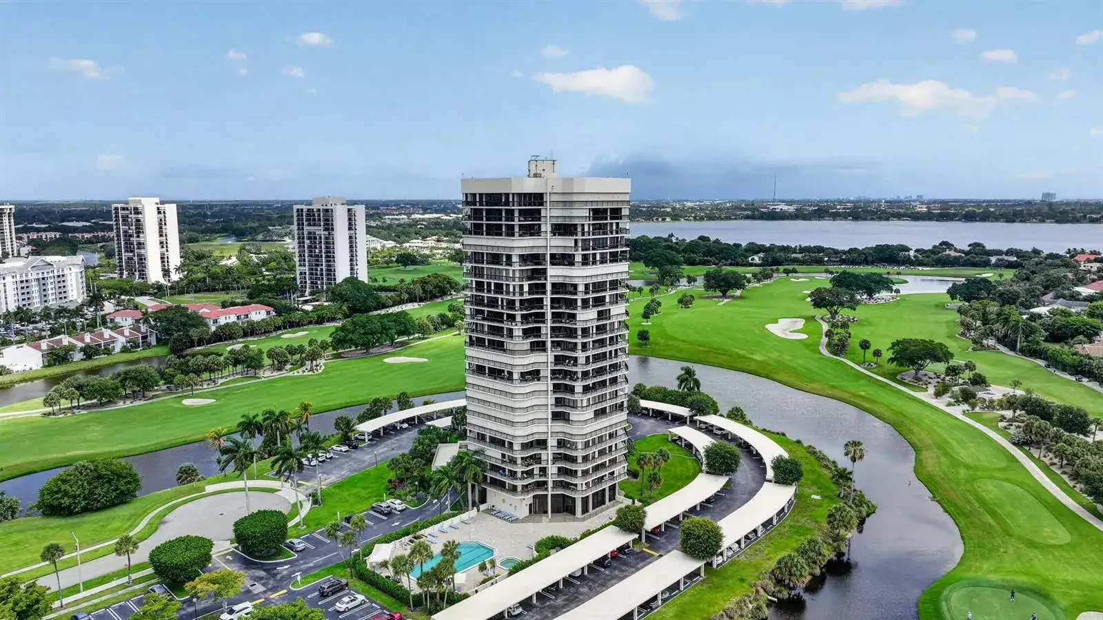 1900 Consulate Place # 1705, West Palm Beach FL 33401