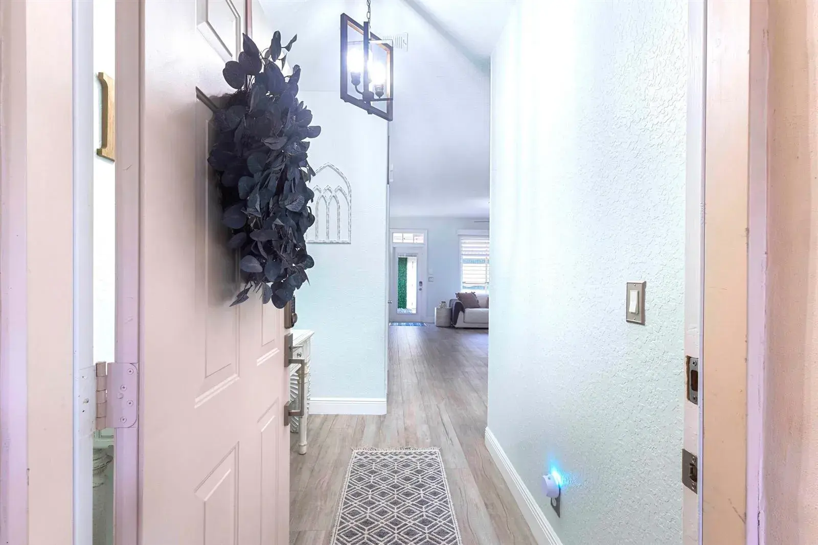 8070 Murano Circle, Palm Beach Gardens FL 33418