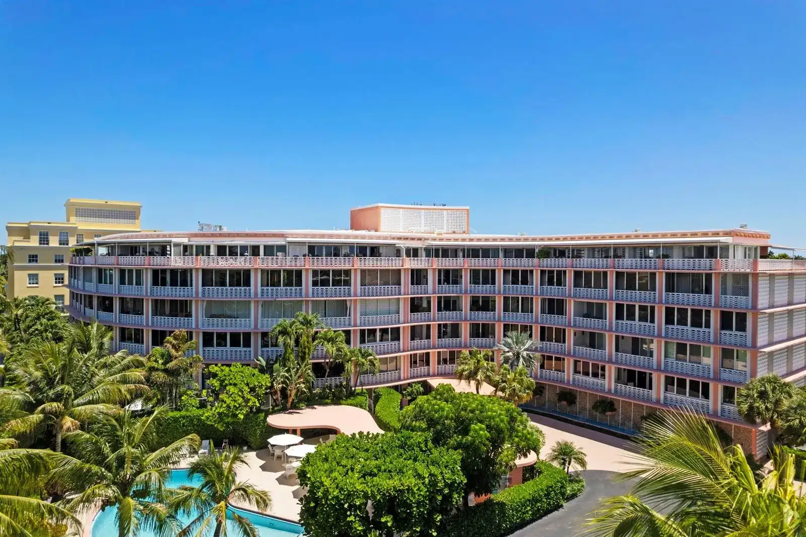 315 S Lake Drive # 1a, Palm Beach FL 33480