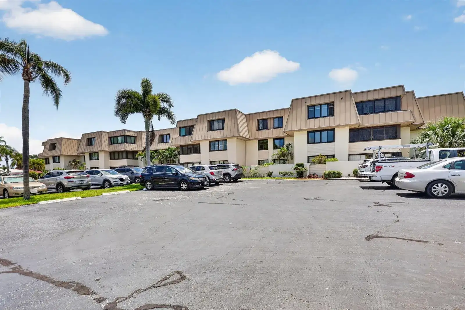 1800 SE Saint Lucie Boulevard # 203, Stuart FL 34996 photo 3