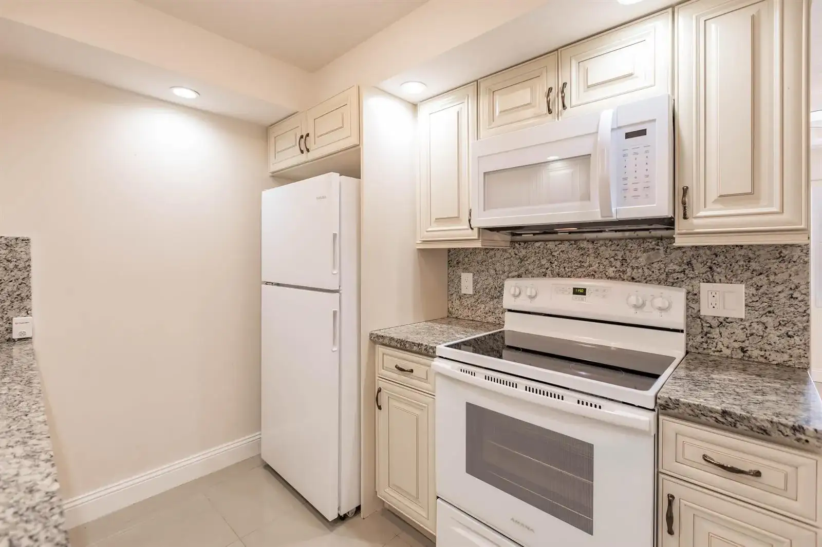 4302 Martinique Circle # H3, Coconut Creek FL 33066 photo 4