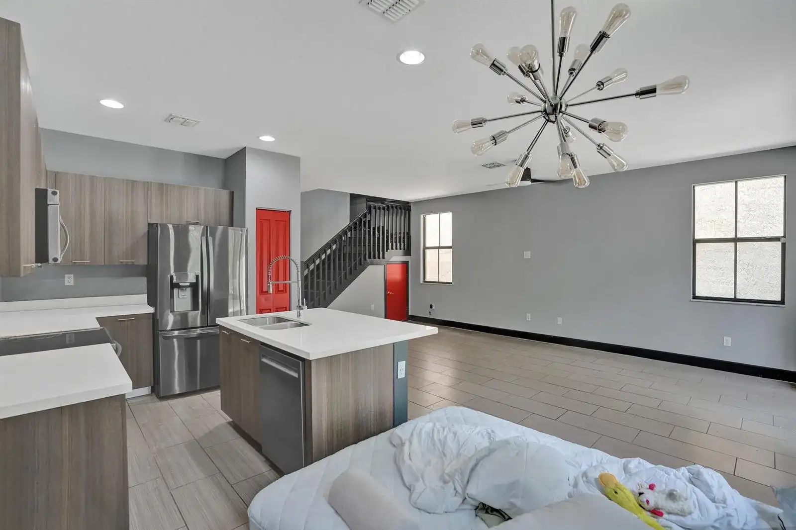 5902 NW 46th Lane, Tamarac FL 33319 photo 2