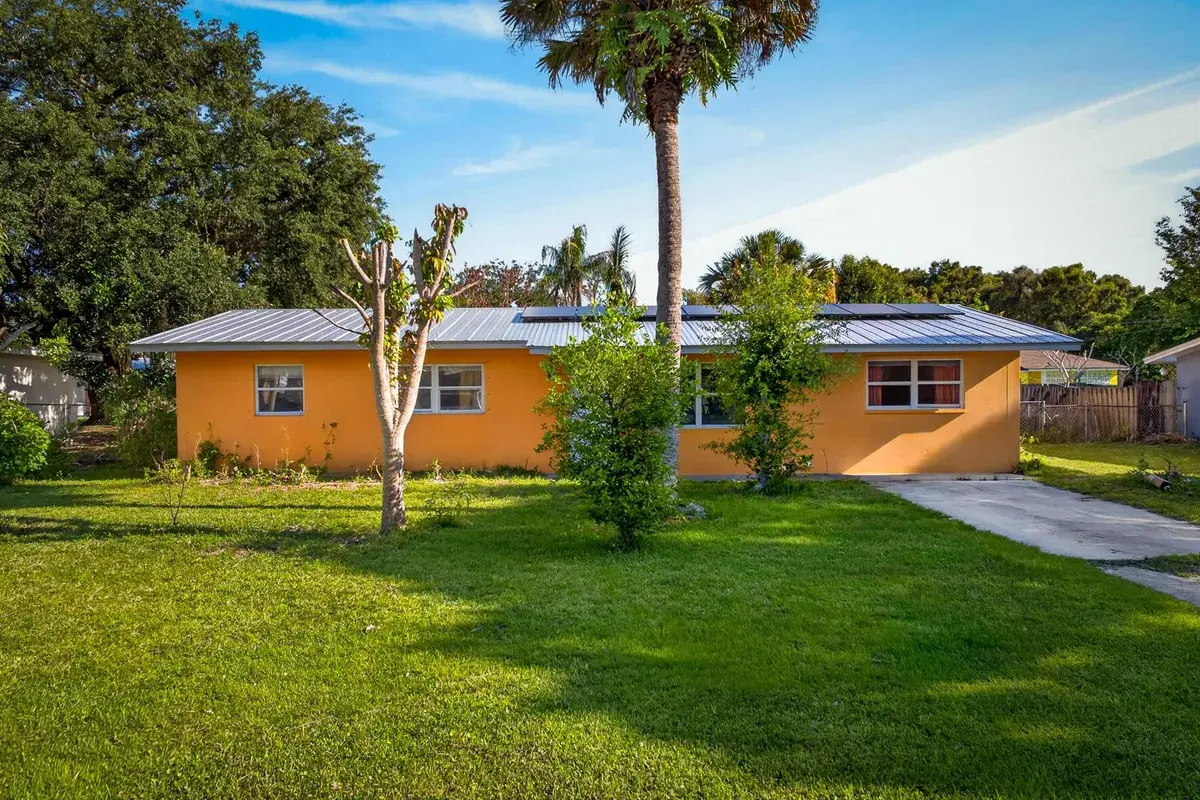 2805 Brantley Road, Fort Pierce FL 34981
