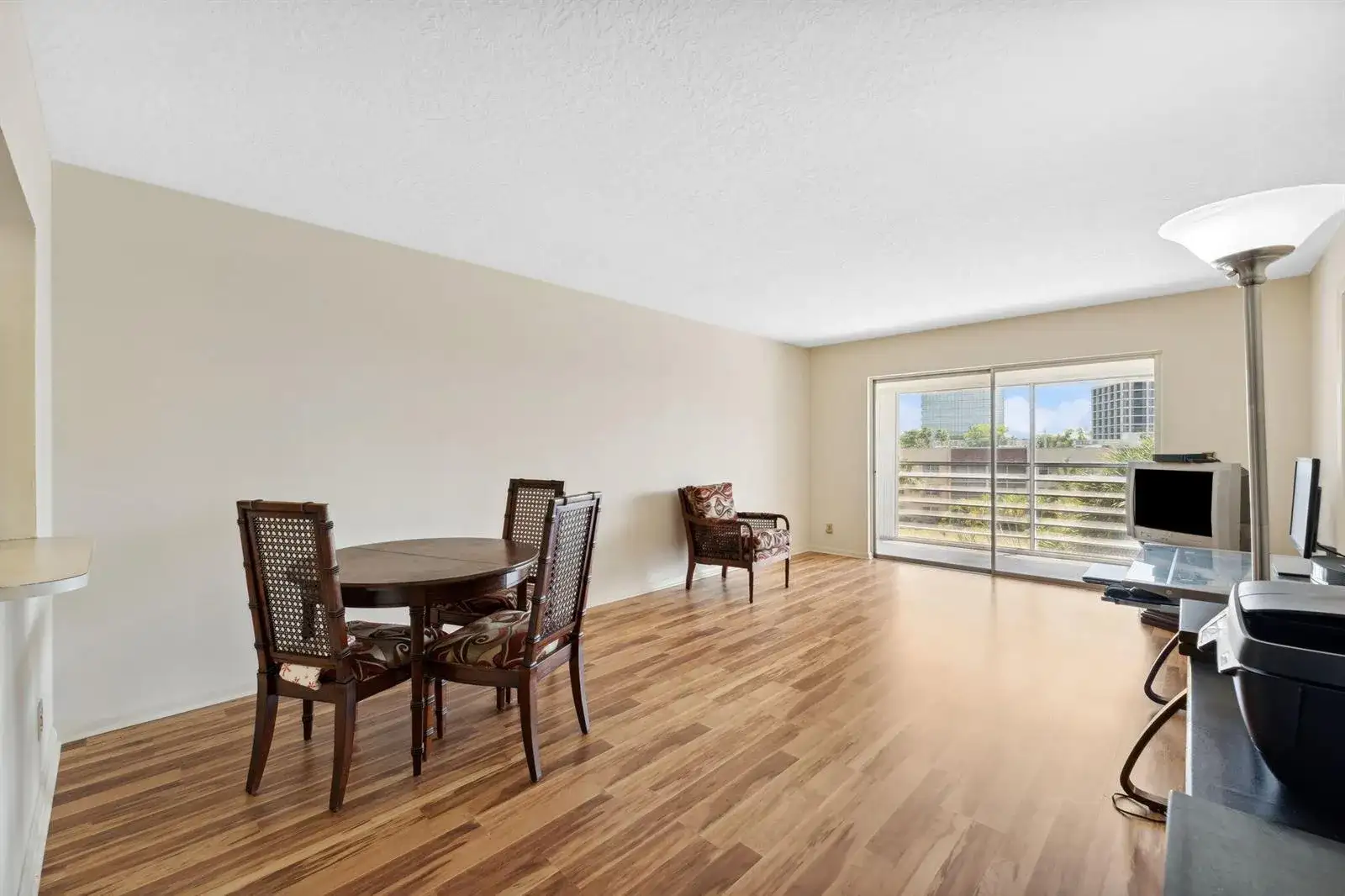 1638 Embassy Drive # 410, West Palm Beach FL 33401 photo 3