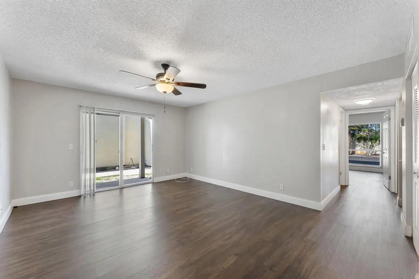 1500 N Congress Avenue # C19, West Palm Beach FL 33401 photo 2