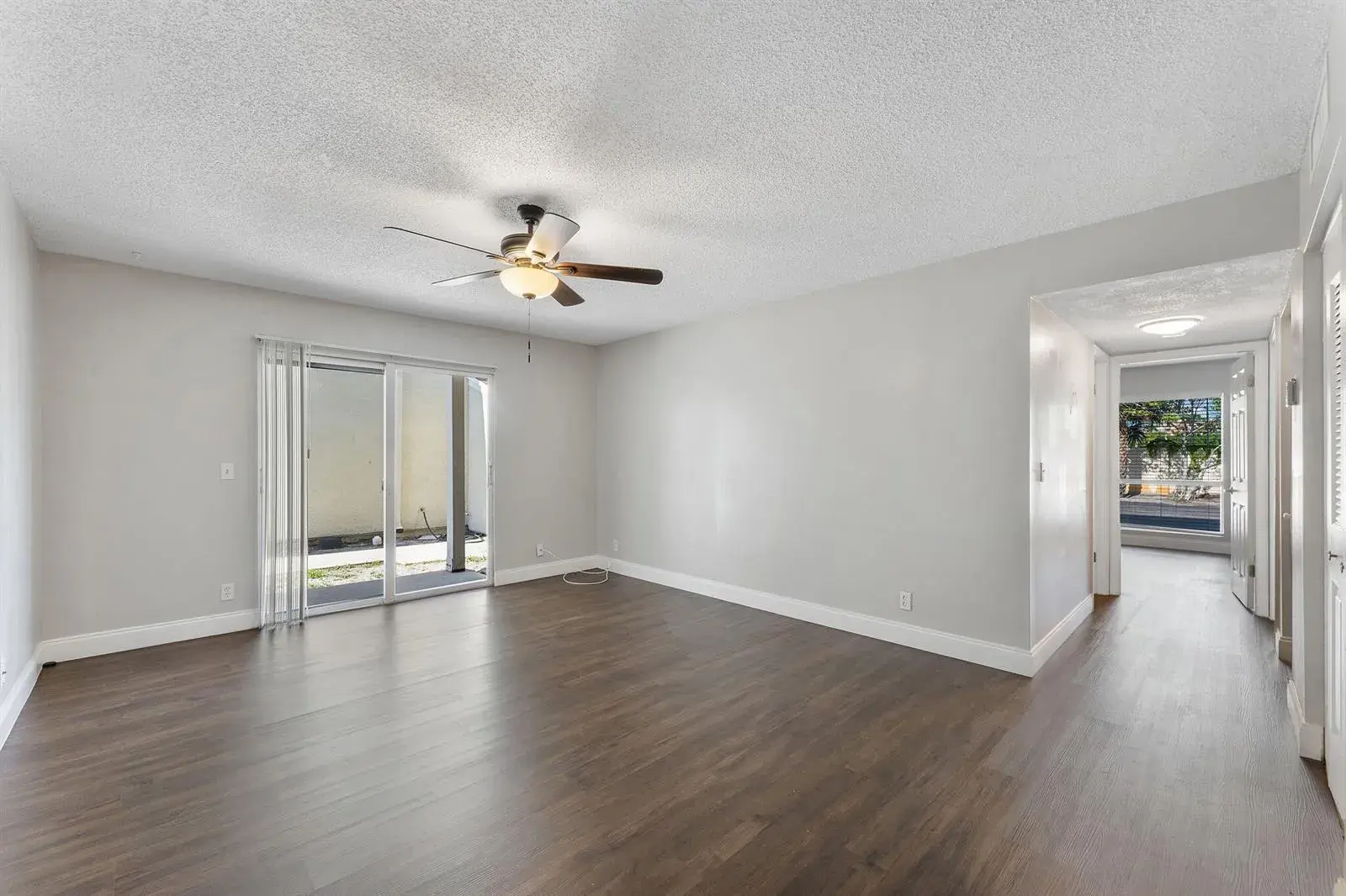 1500 N Congress Avenue # C19, West Palm Beach FL 33401