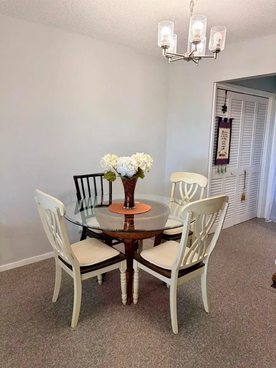 14 Easthampton A, West Palm Beach FL 33417 photo 5
