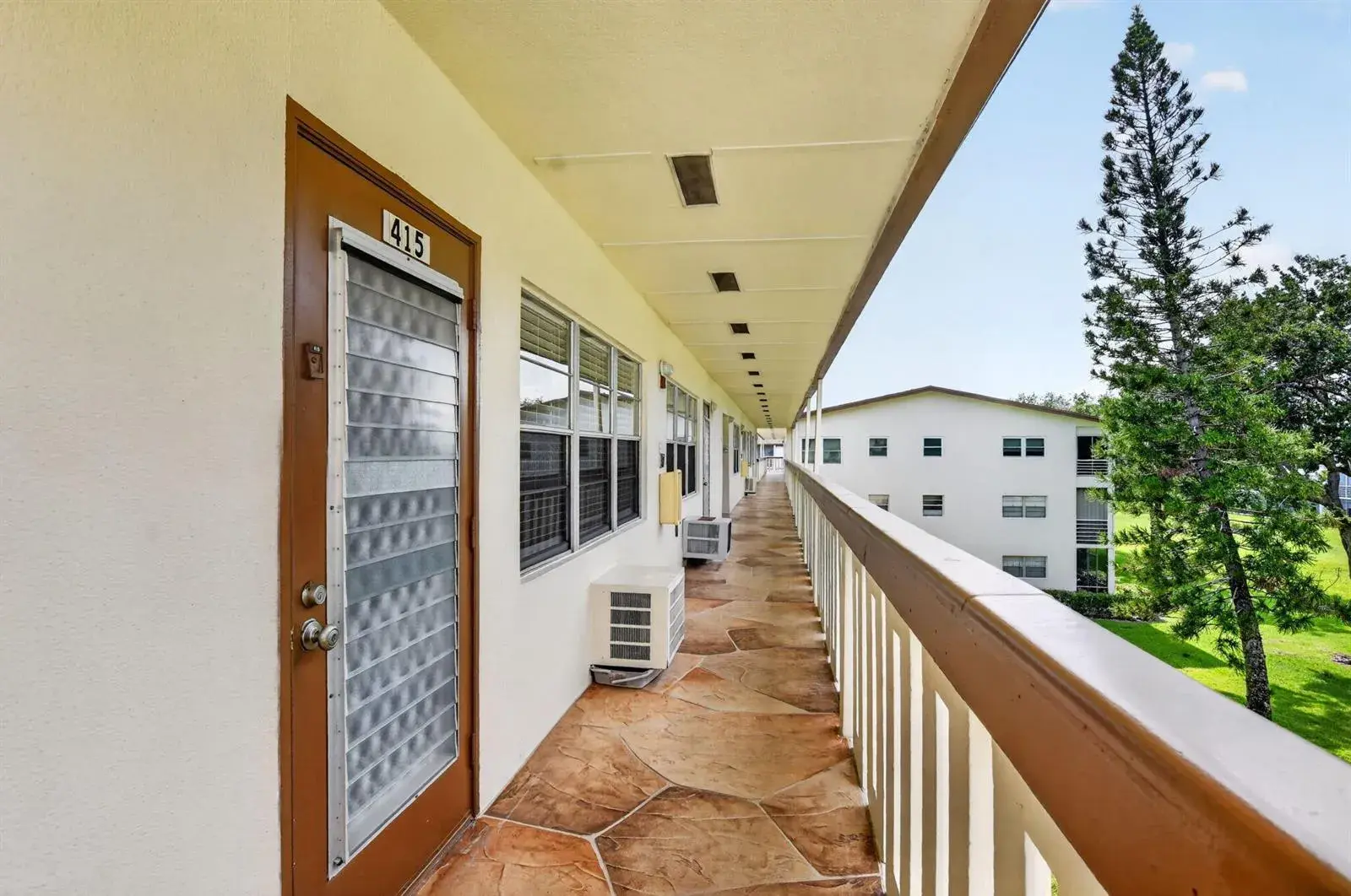 415 Mansfield # J, Boca Raton FL 33434