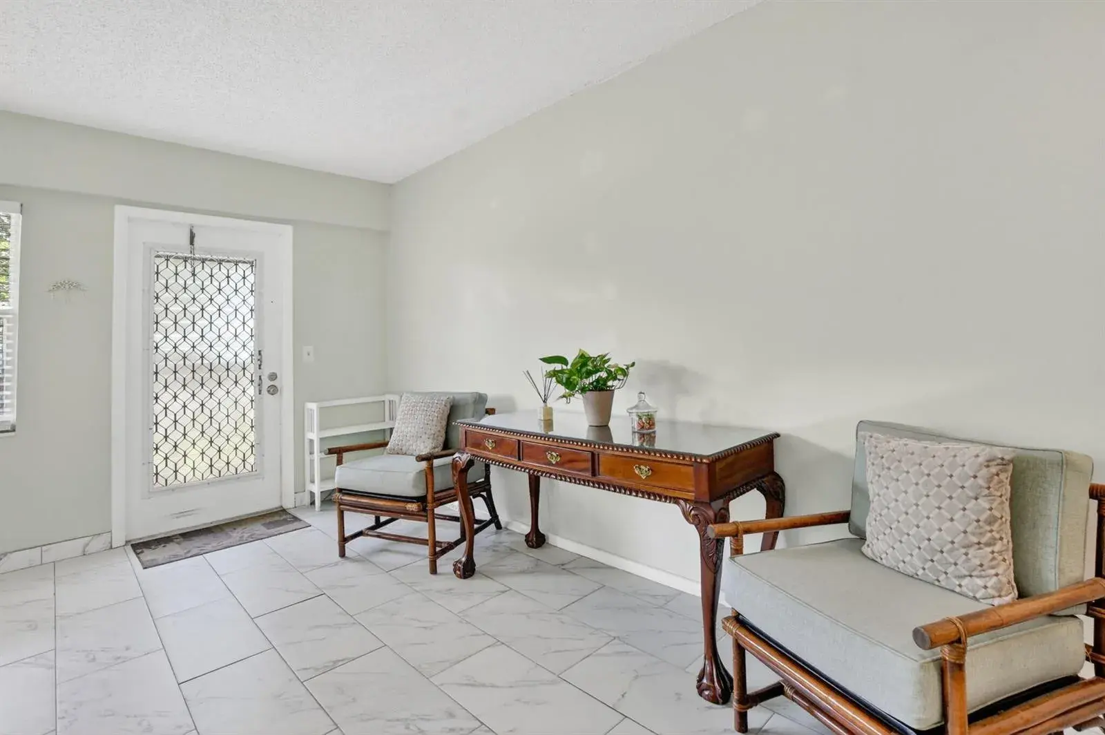 415 Mansfield # J, Boca Raton FL 33434