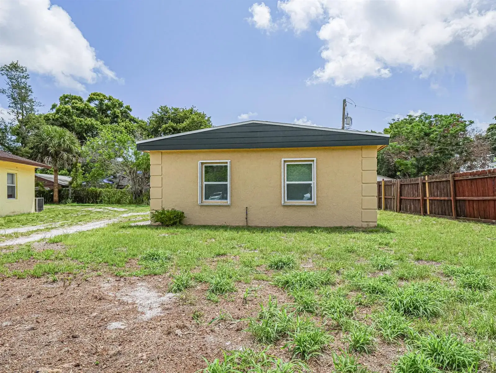 4716 29th Avenue, Vero Beach FL 32967 photo 4